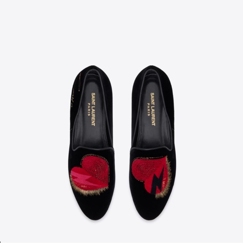 Saint Laurent velvet smoking flats size 6 runs a bit small 5.5-6